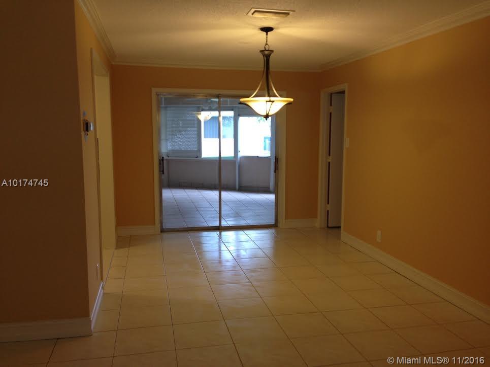 Paradise Gardens Sec 4 76 - Residential