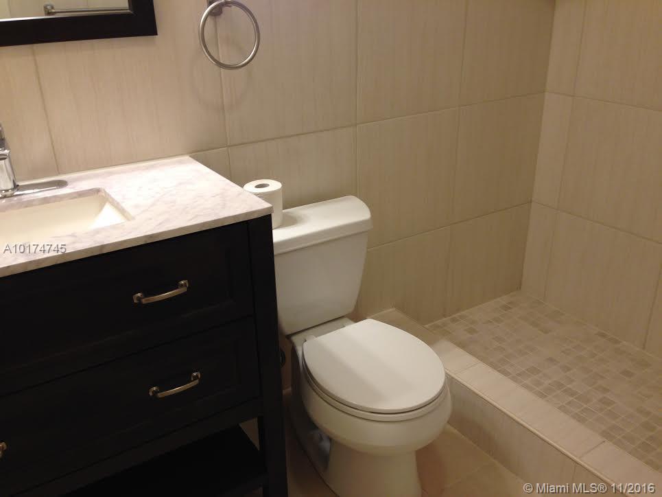 Paradise Gardens Sec 4 76 - Residential