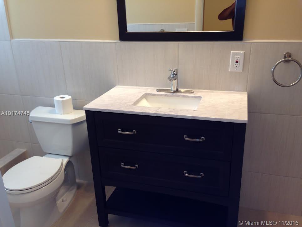 Paradise Gardens Sec 4 76 - Residential