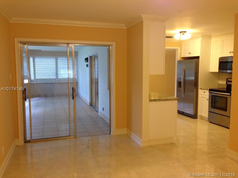 Paradise Gardens Sec 4 76 - Residential