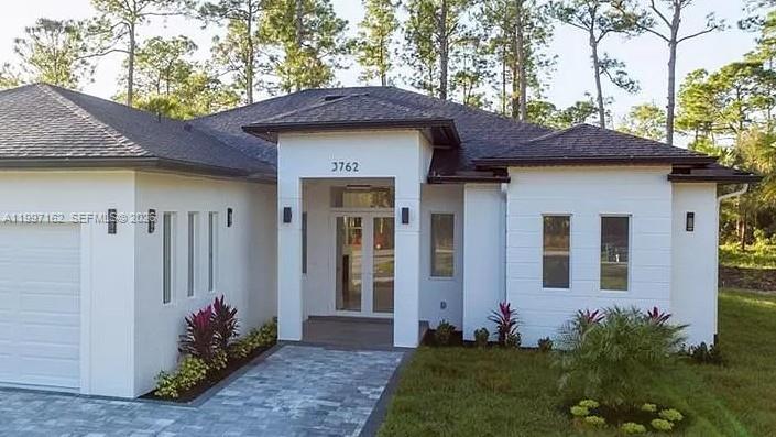 GOLDEN GATE ESTATES - Residential