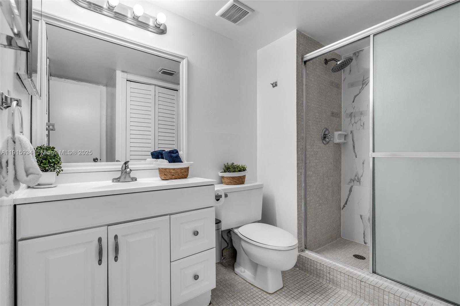 SADDLE CLUB GARDEN APTS A - Residential