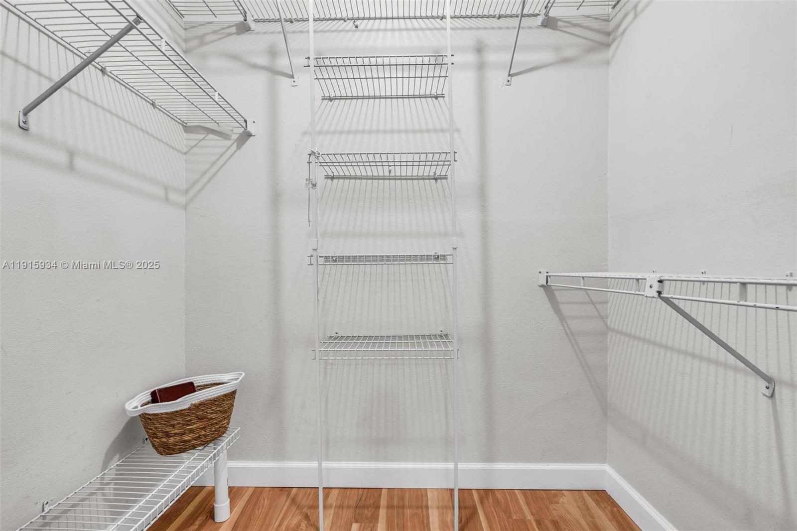 SADDLE CLUB GARDEN APTS A - Residential