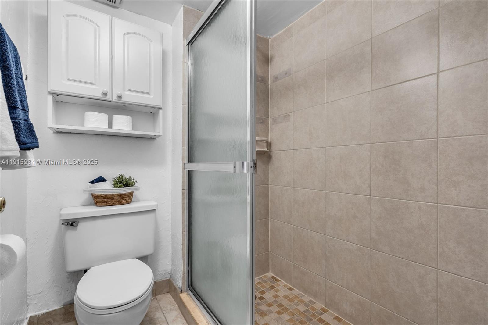 SADDLE CLUB GARDEN APTS A - Residential