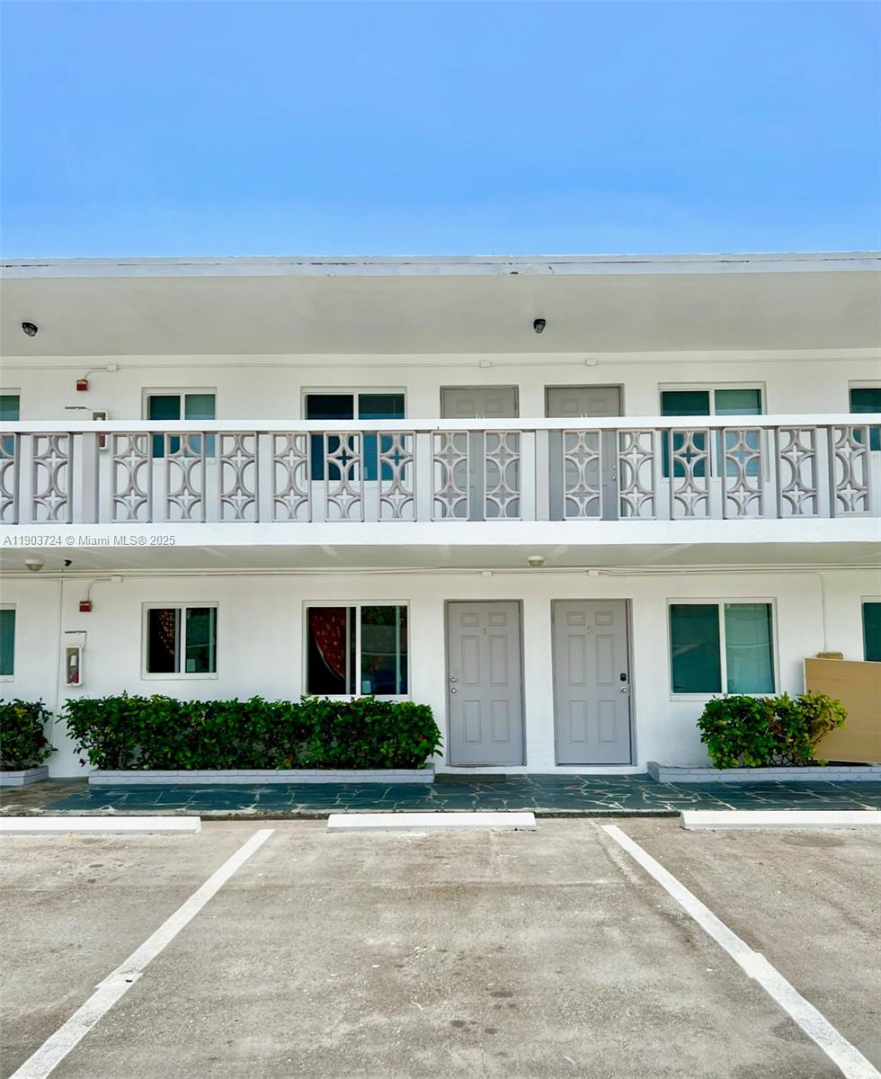 DOWDYS SUB - Residential Lease