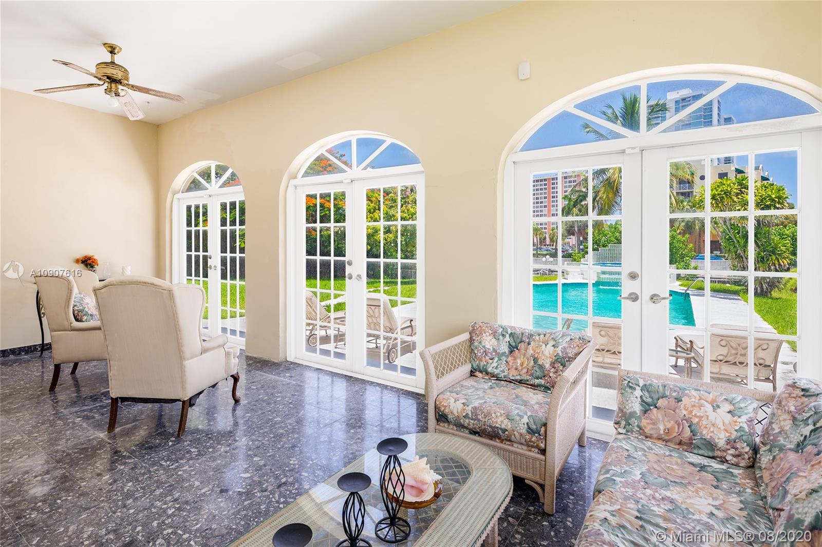 FLAMINGO TERRACE SUB - Residential