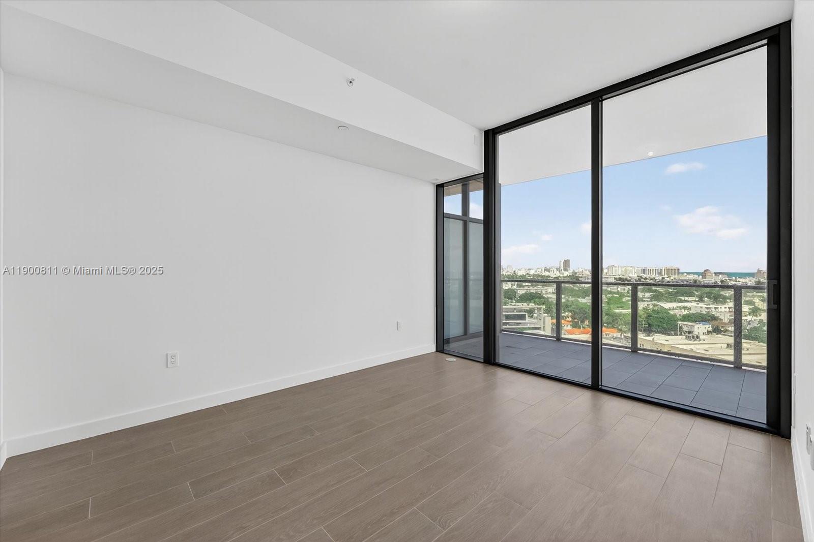 PARK RESIDENCES CONDO - Residential Lease