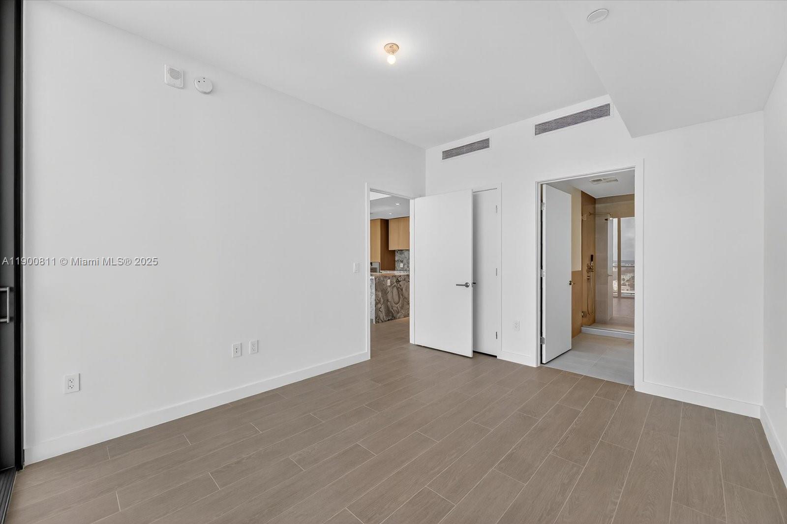 PARK RESIDENCES CONDO - Residential Lease