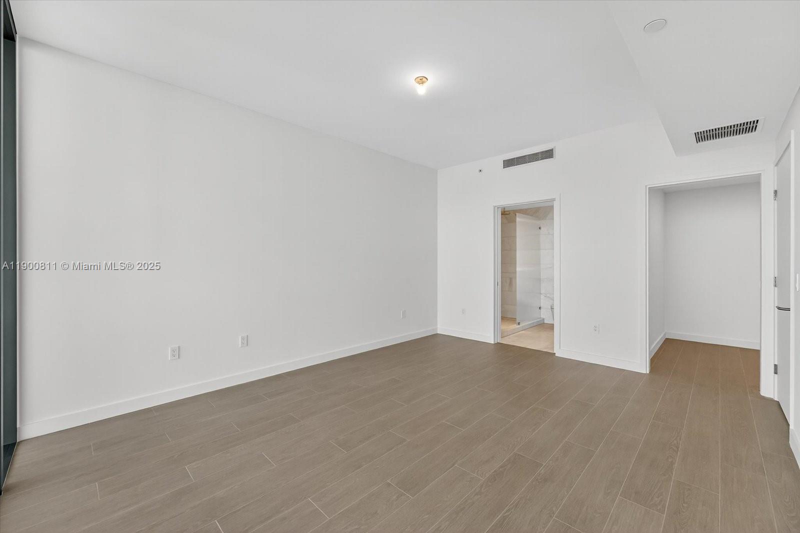 PARK RESIDENCES CONDO - Residential Lease