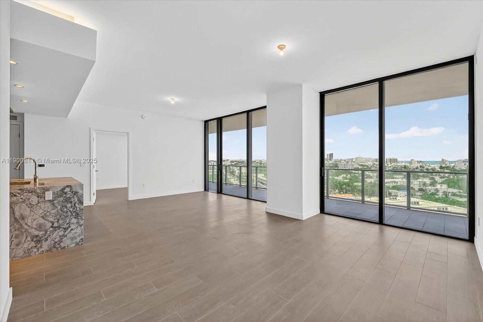 500 Alton Rd 1407