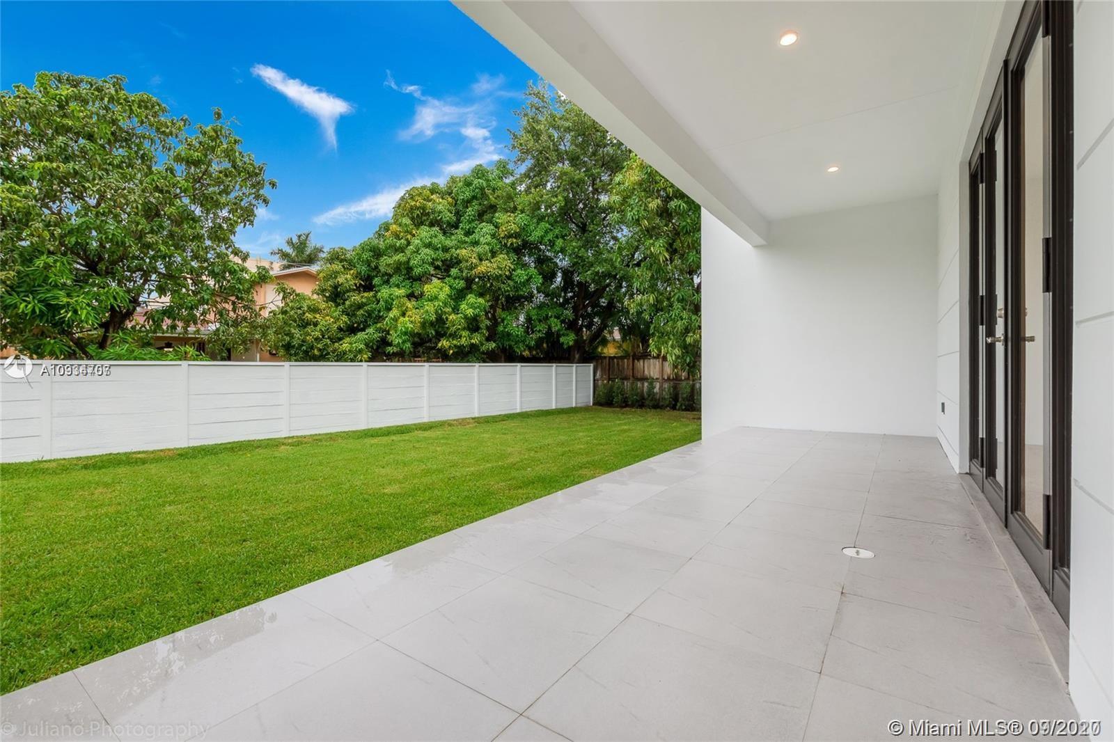 MIAMI GATEWAY AMD - Residential Lease