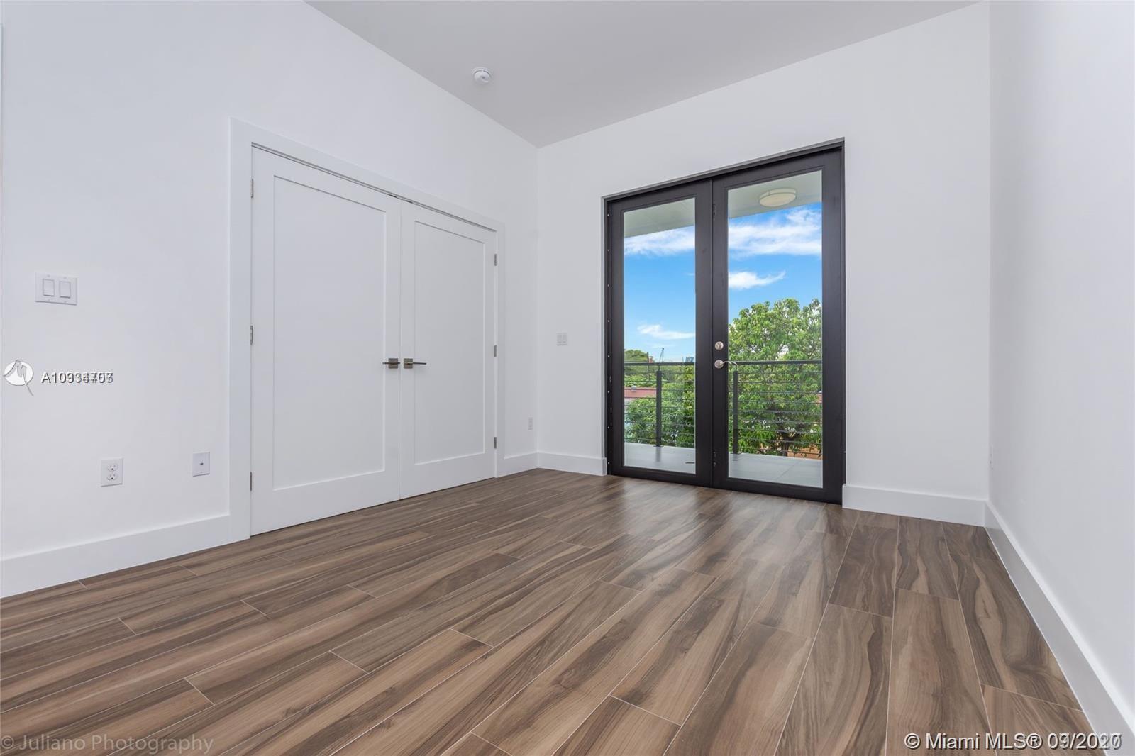 MIAMI GATEWAY AMD - Residential Lease