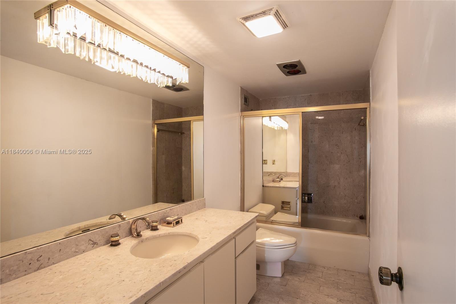 CRICKET CLUB CONDO - Residential