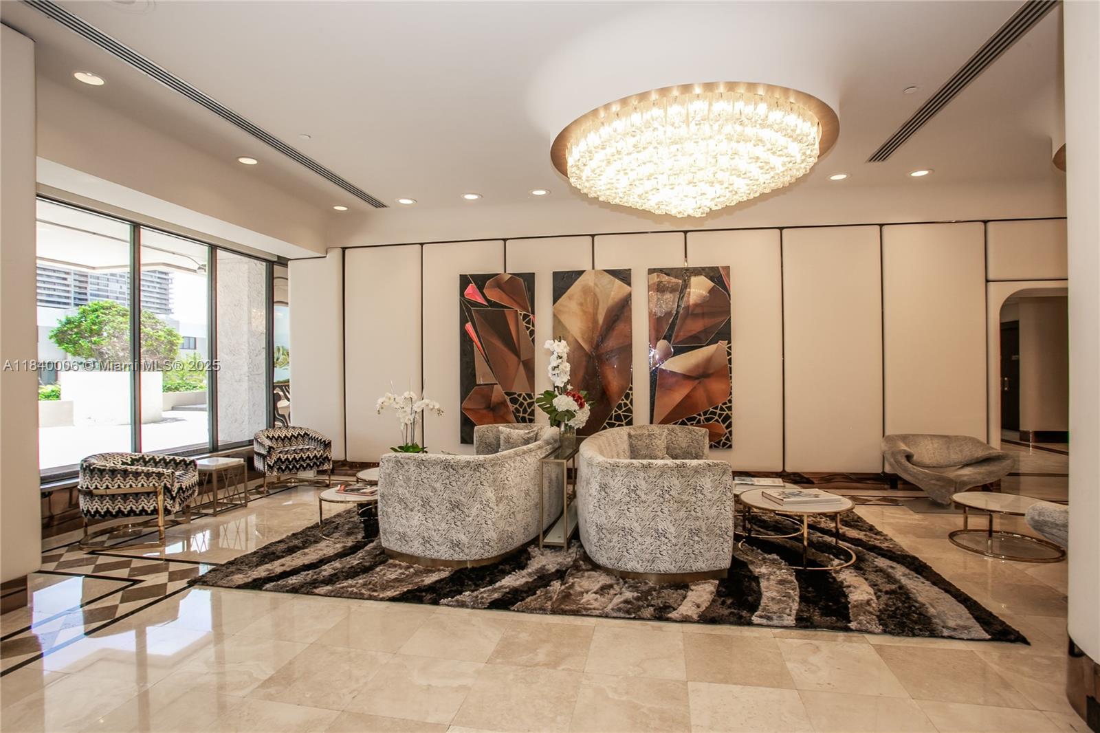 CRICKET CLUB CONDO - Residential