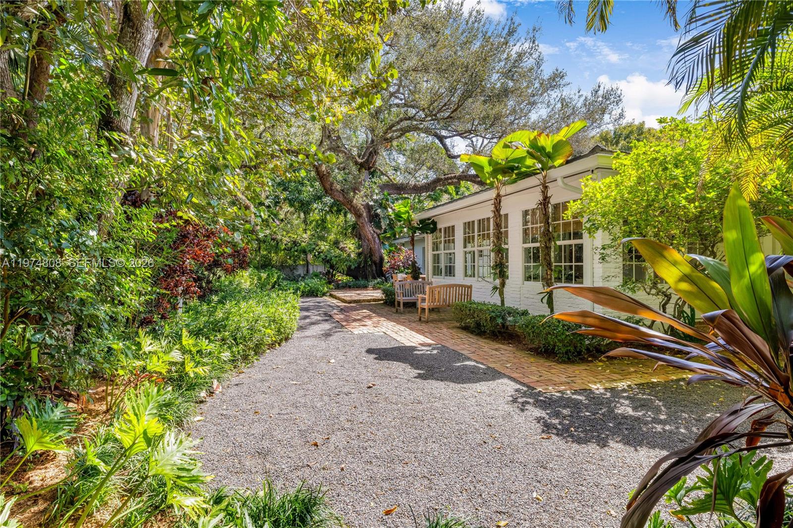 CORAL GABLES COUNTRY CLUB - Residential