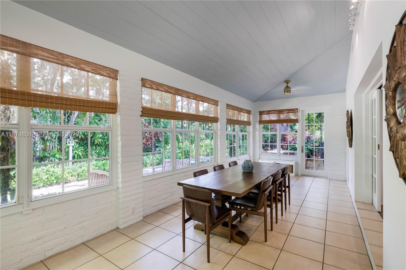 CORAL GABLES COUNTRY CLUB - Residential