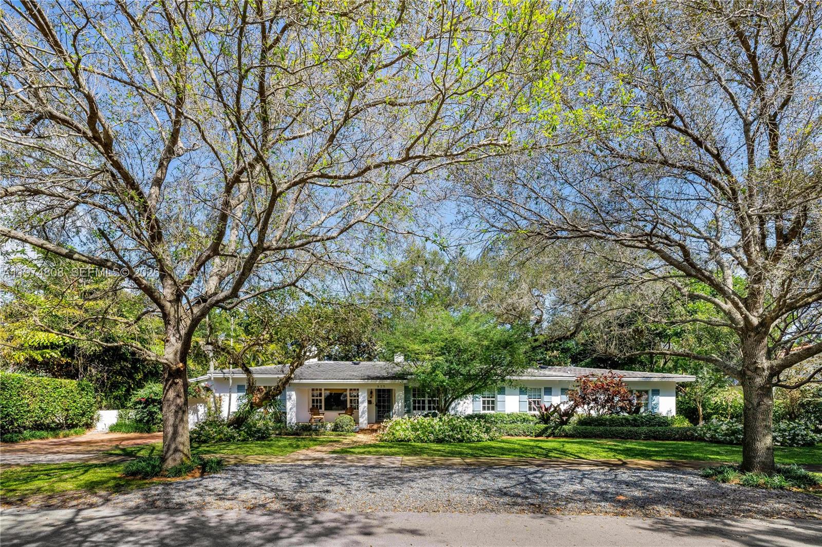 CORAL GABLES COUNTRY CLUB - Residential