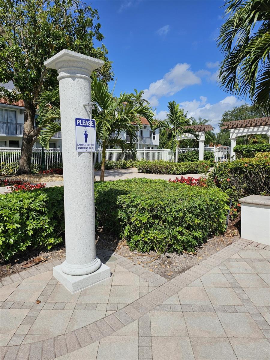 TIERRA VERDE AT DELRAY BE - Residential Lease