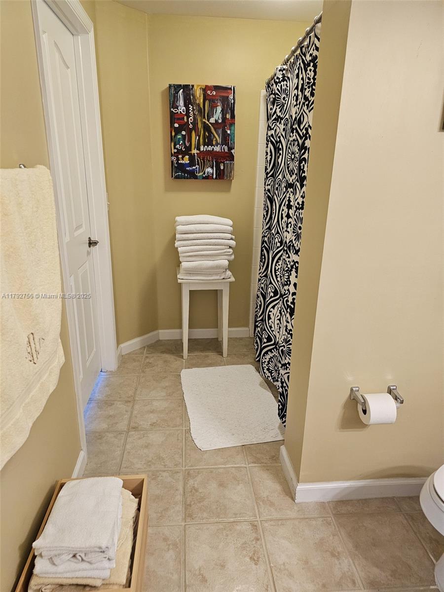 TIERRA VERDE AT DELRAY BE - Residential Lease