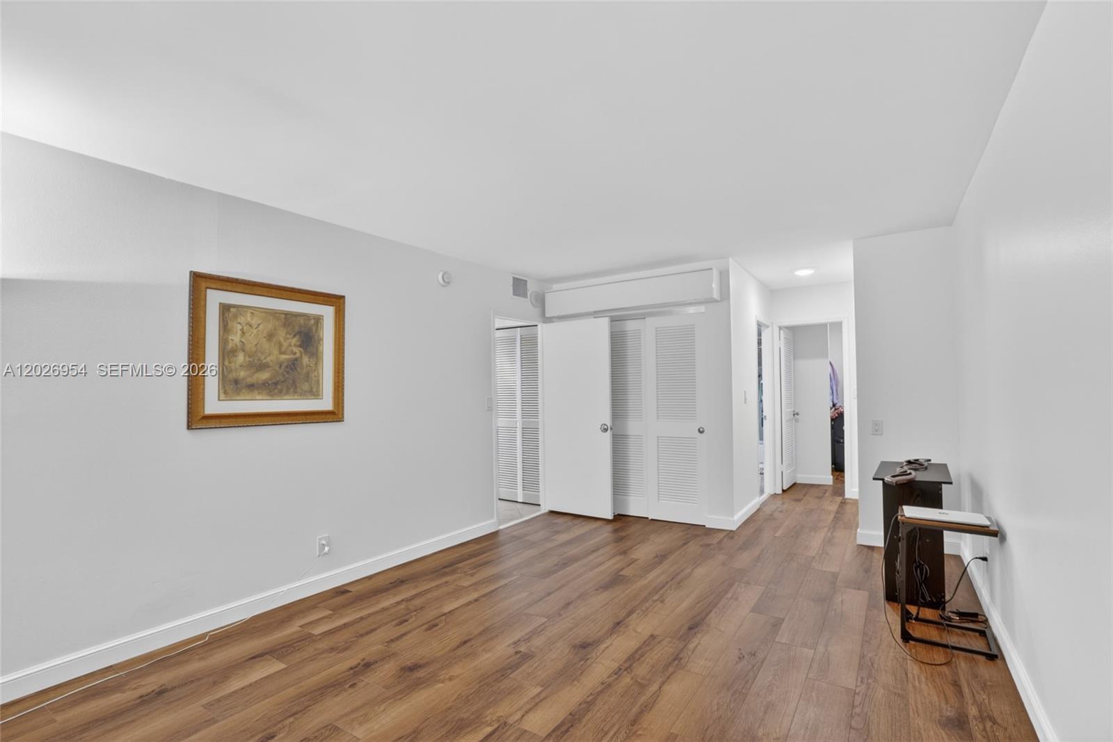 OLYMPUS CONDO PHASE - Residential