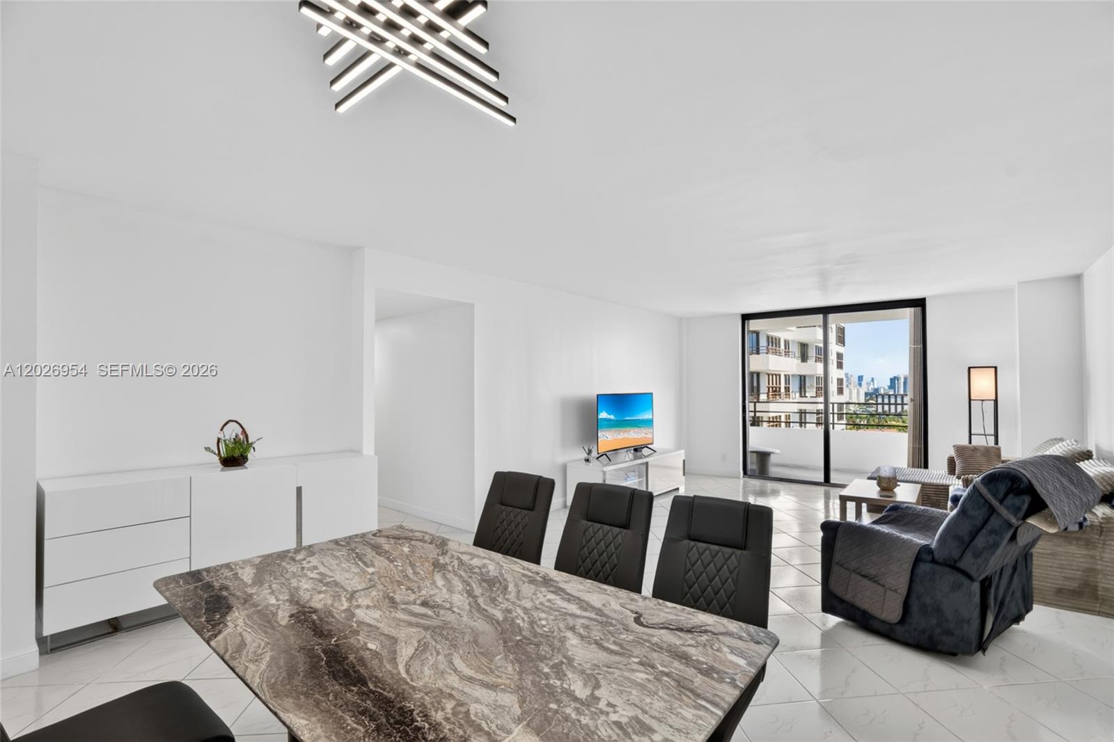 OLYMPUS CONDO PHASE - Residential