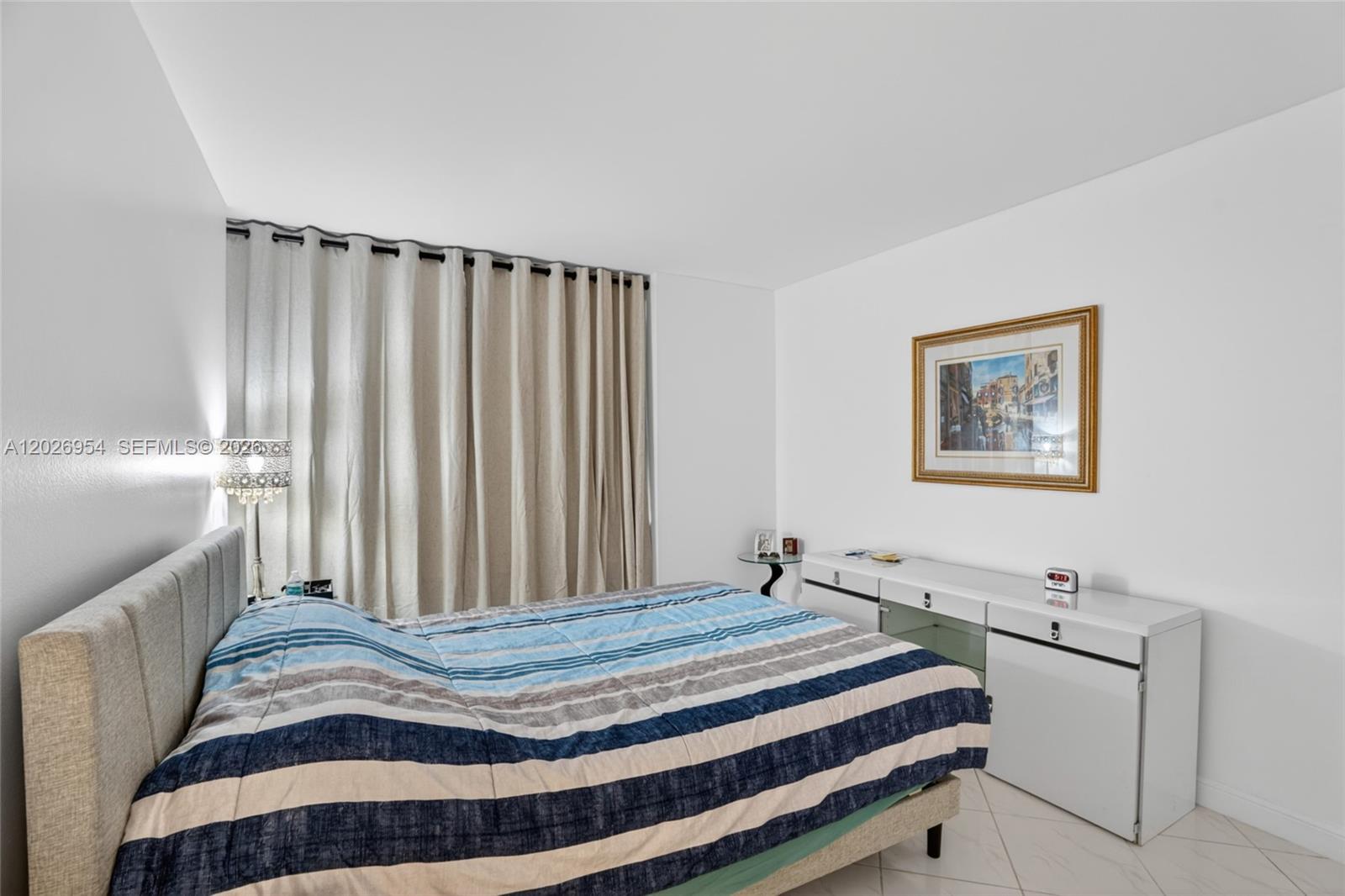 OLYMPUS CONDO PHASE - Residential