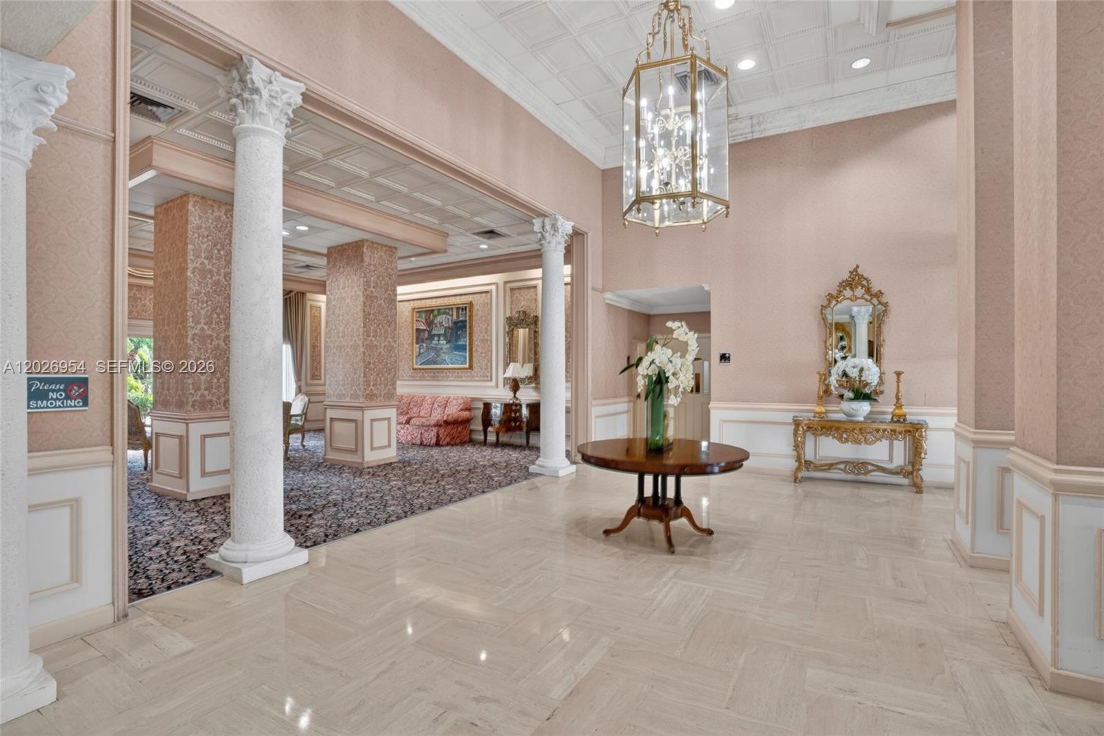 2500 Parkview Dr 1717, Hallandale Beach, FL, 33009/$365,000 4 2500 Parkview Dr 1717