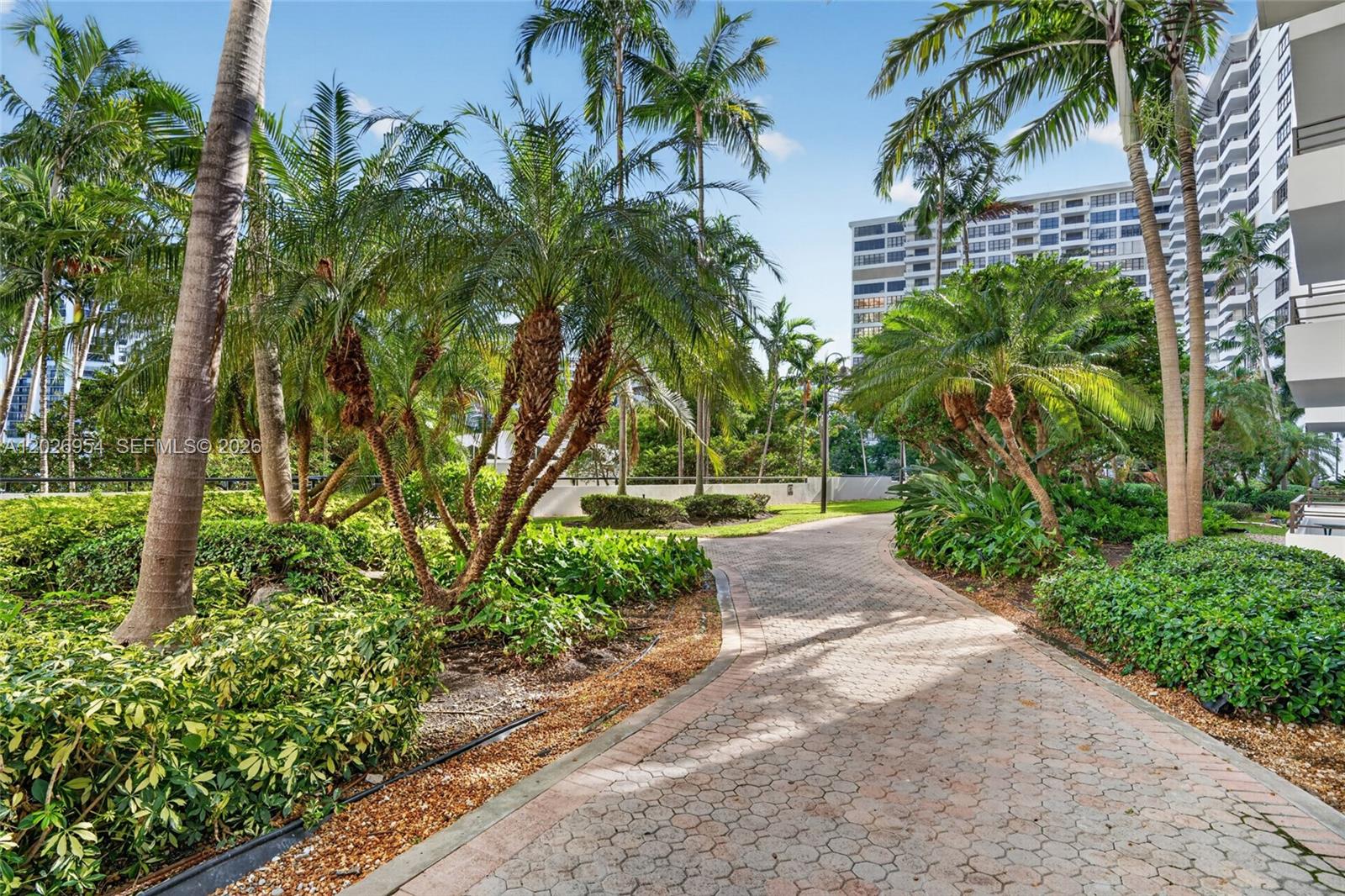 OLYMPUS CONDO PHASE - Residential