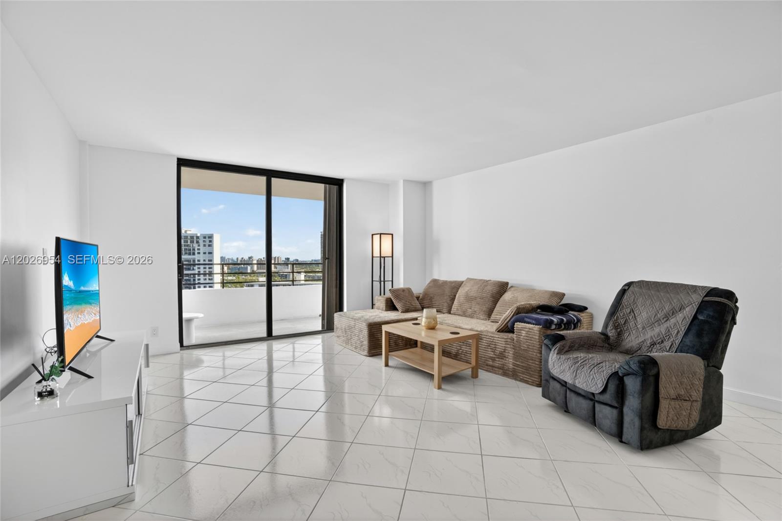 OLYMPUS CONDO PHASE - Residential