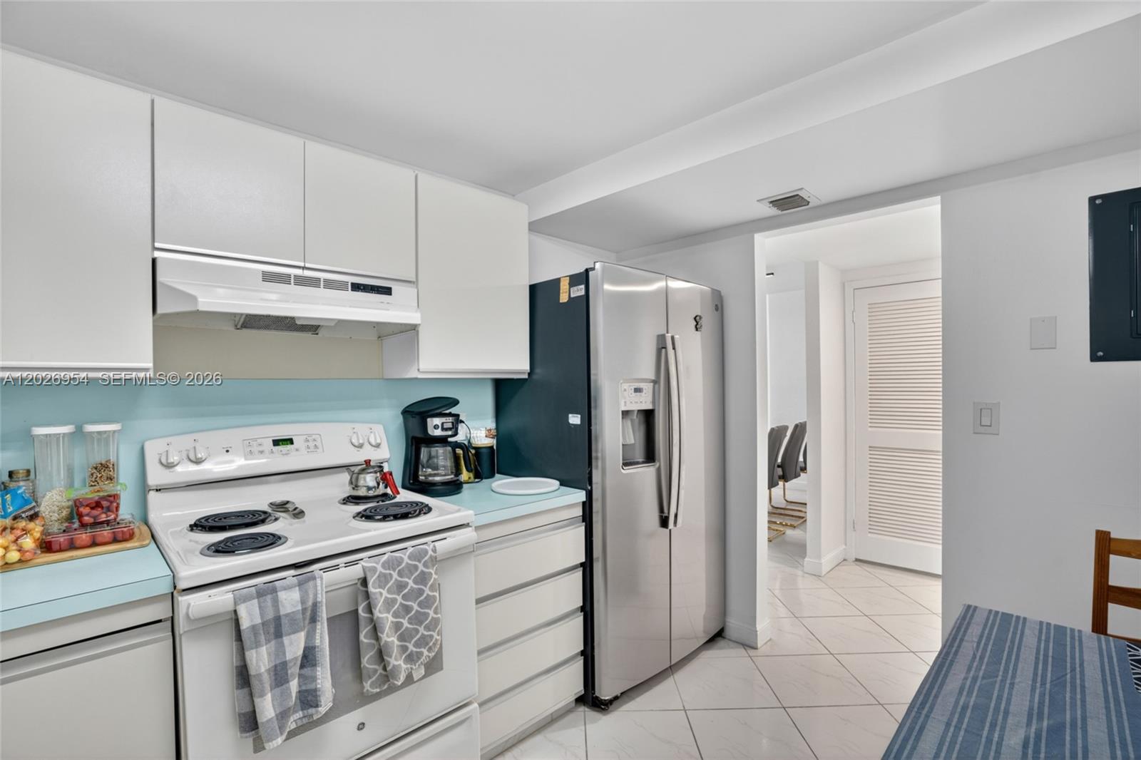 OLYMPUS CONDO PHASE - Residential
