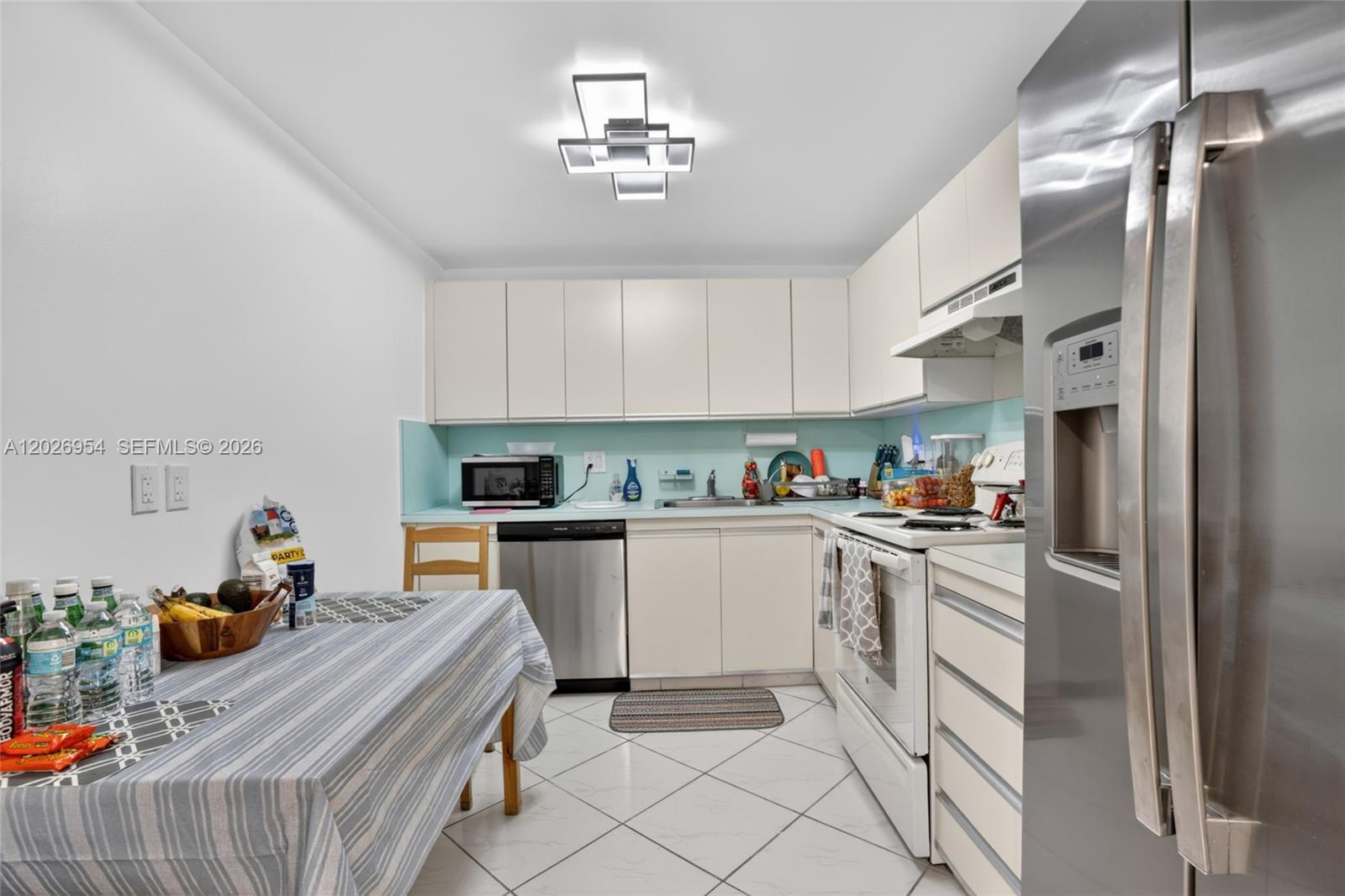 OLYMPUS CONDO PHASE - Residential