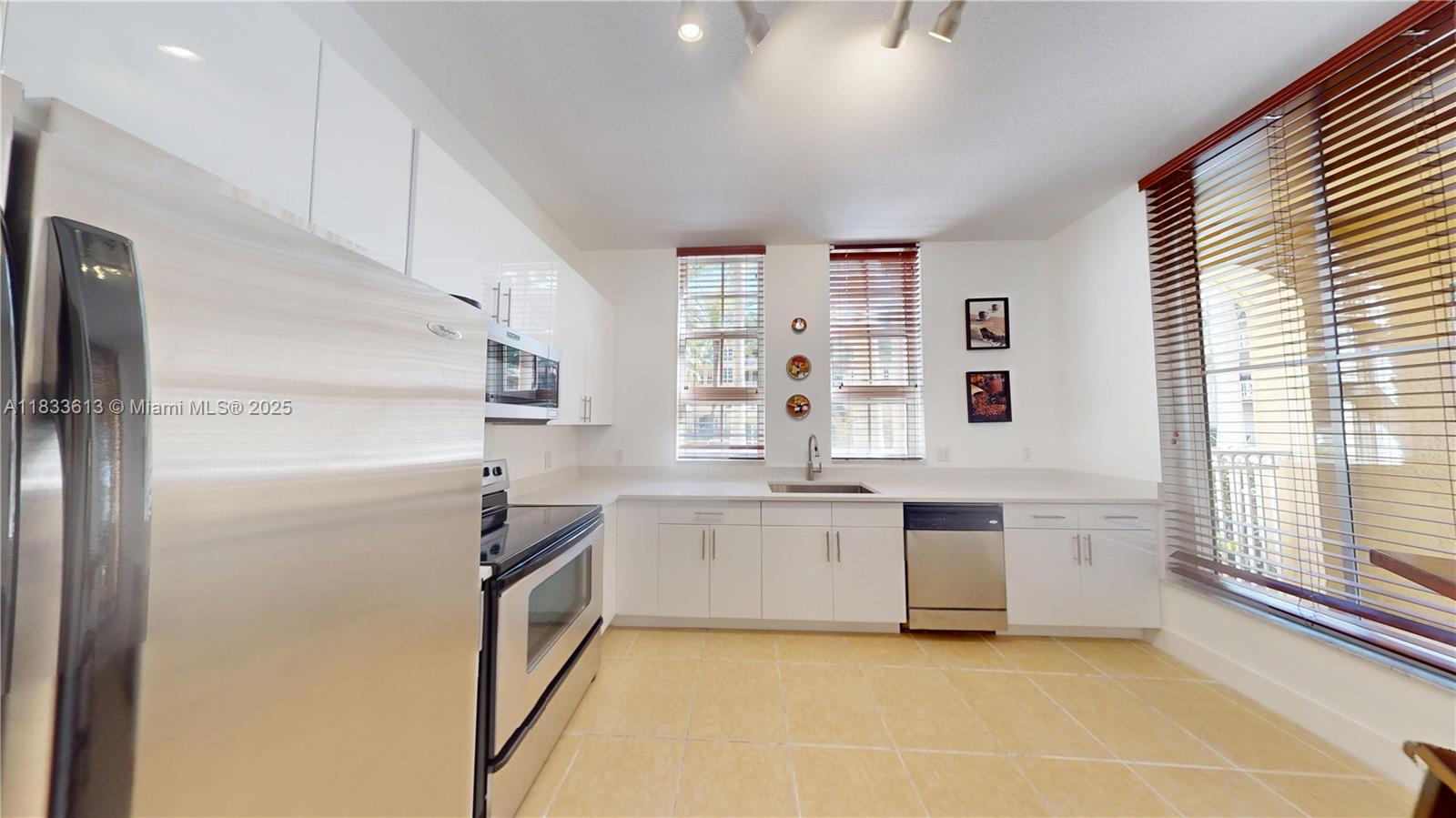 ALAQUA CONDO - Residential Lease