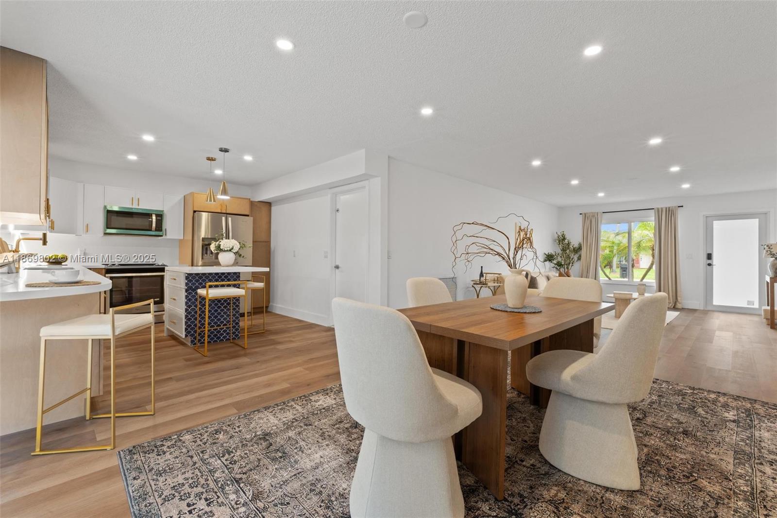 PALM-AIRE VILLAGE 2ND SEC - Residential