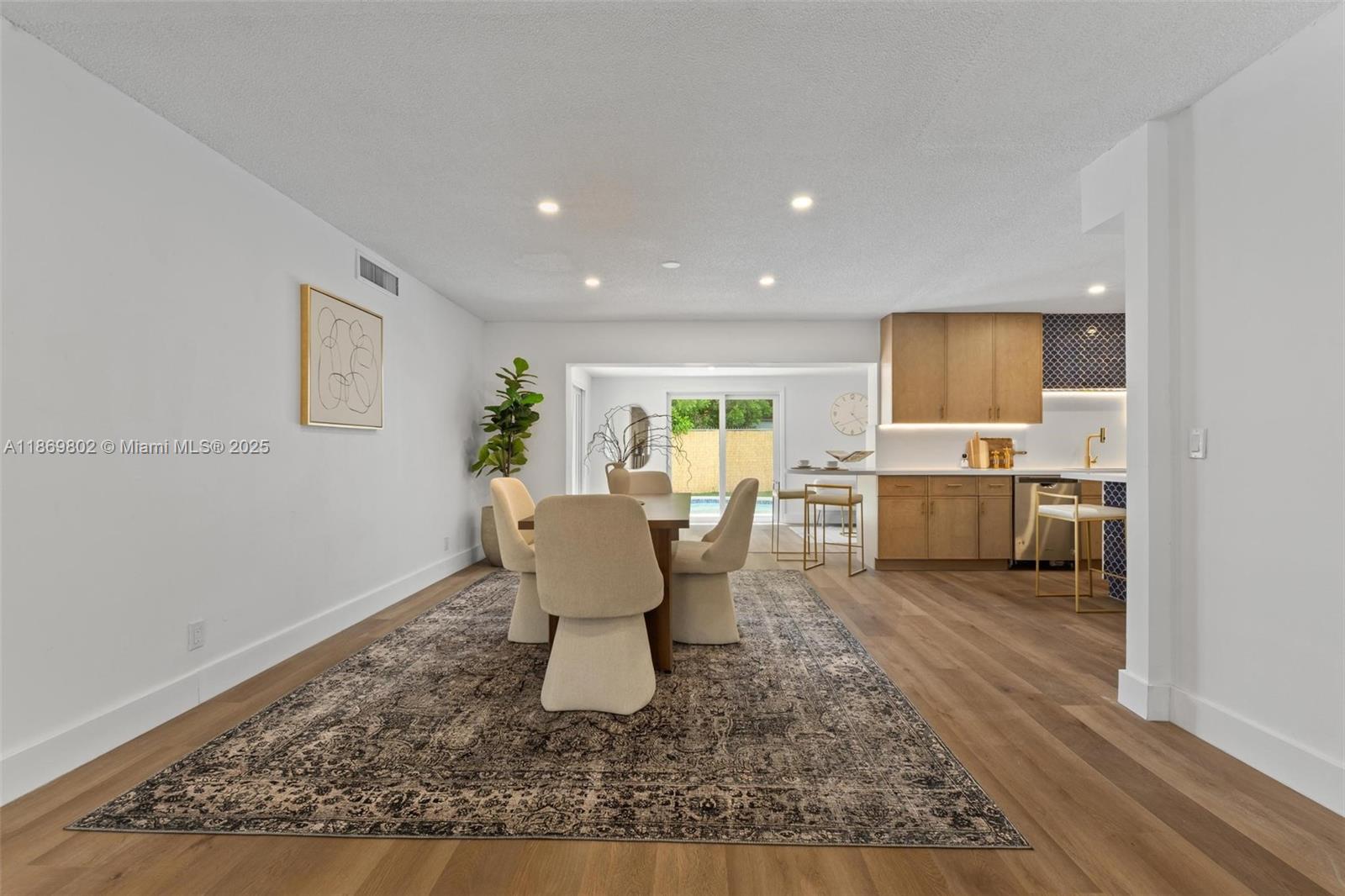 PALM-AIRE VILLAGE 2ND SEC - Residential