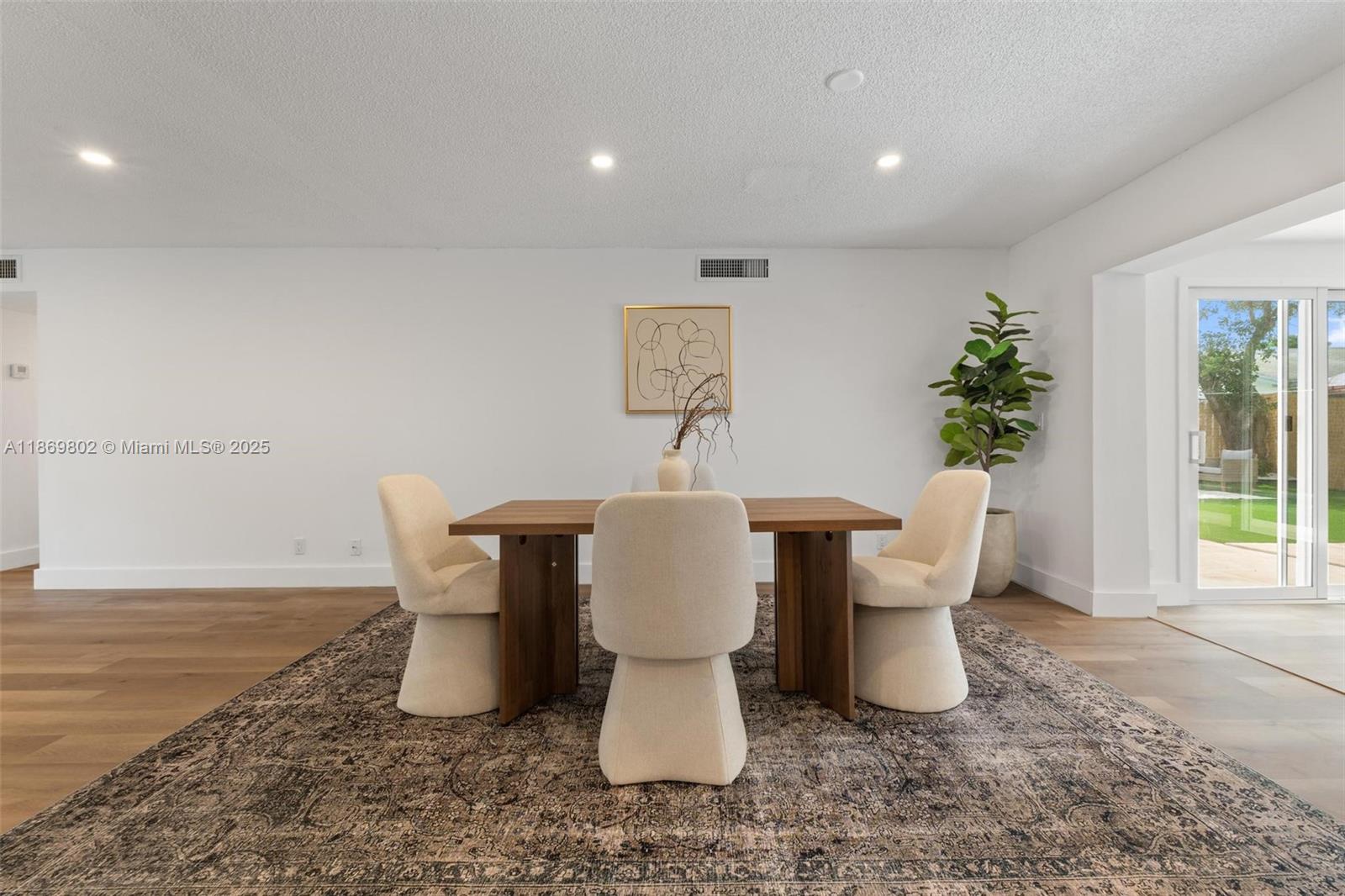 PALM-AIRE VILLAGE 2ND SEC - Residential