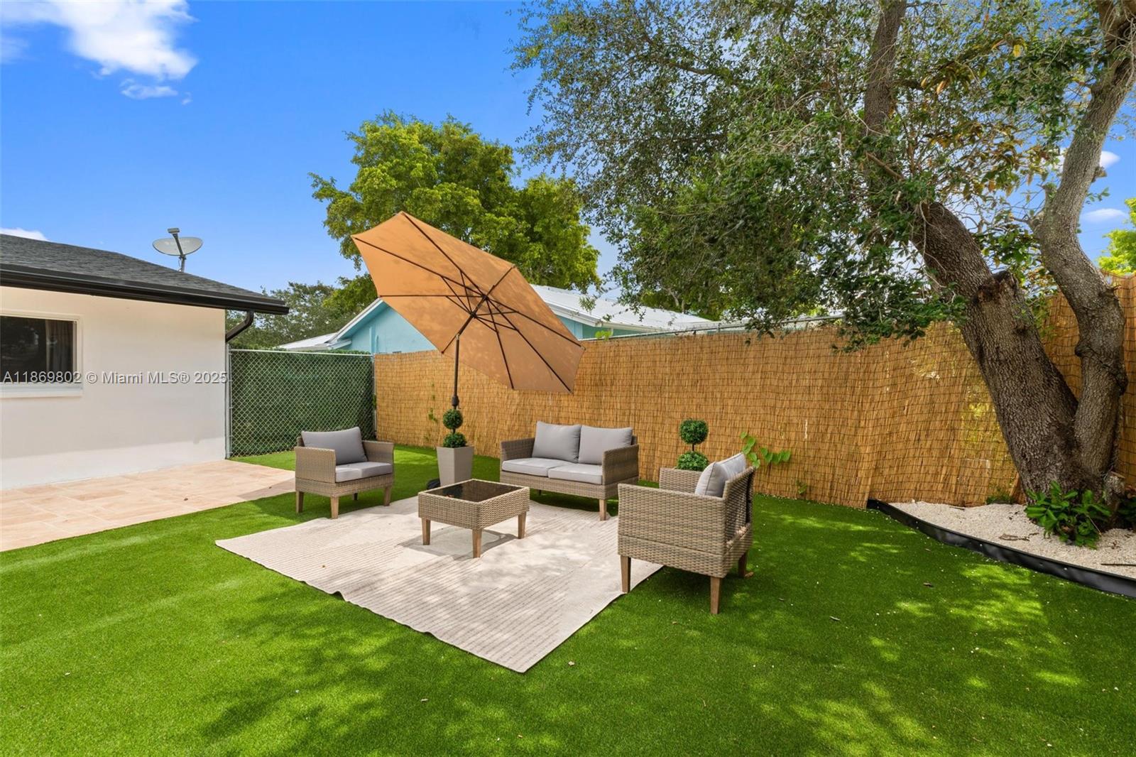 PALM-AIRE VILLAGE 2ND SEC - Residential