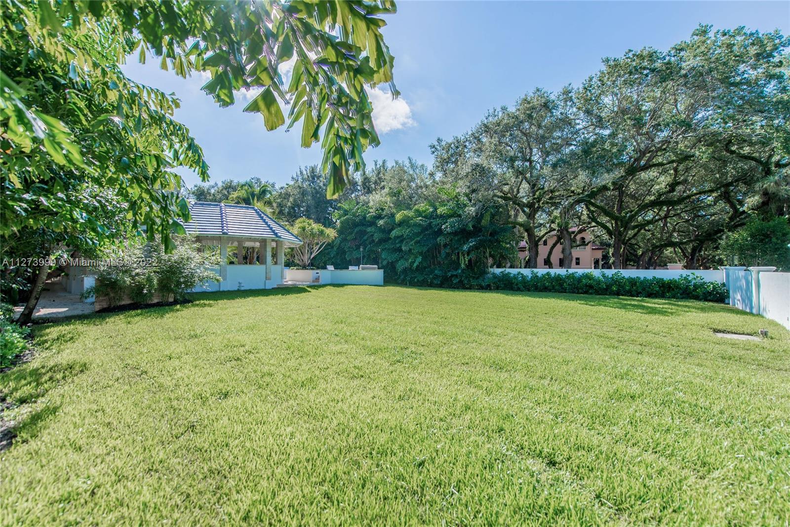 SNAPPER CREEK - Residential