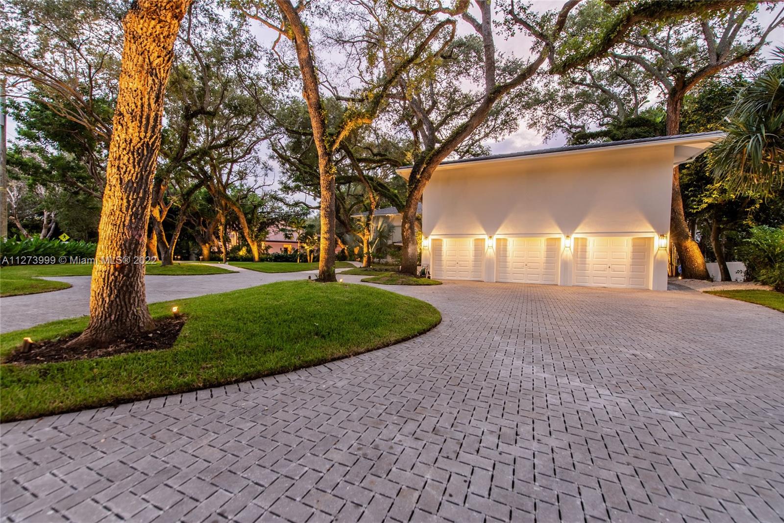 SNAPPER CREEK - Residential