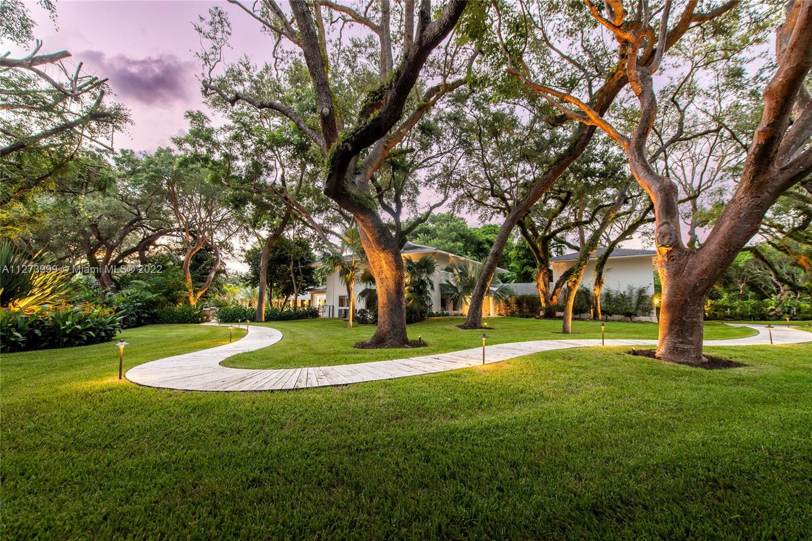 SNAPPER CREEK - Residential