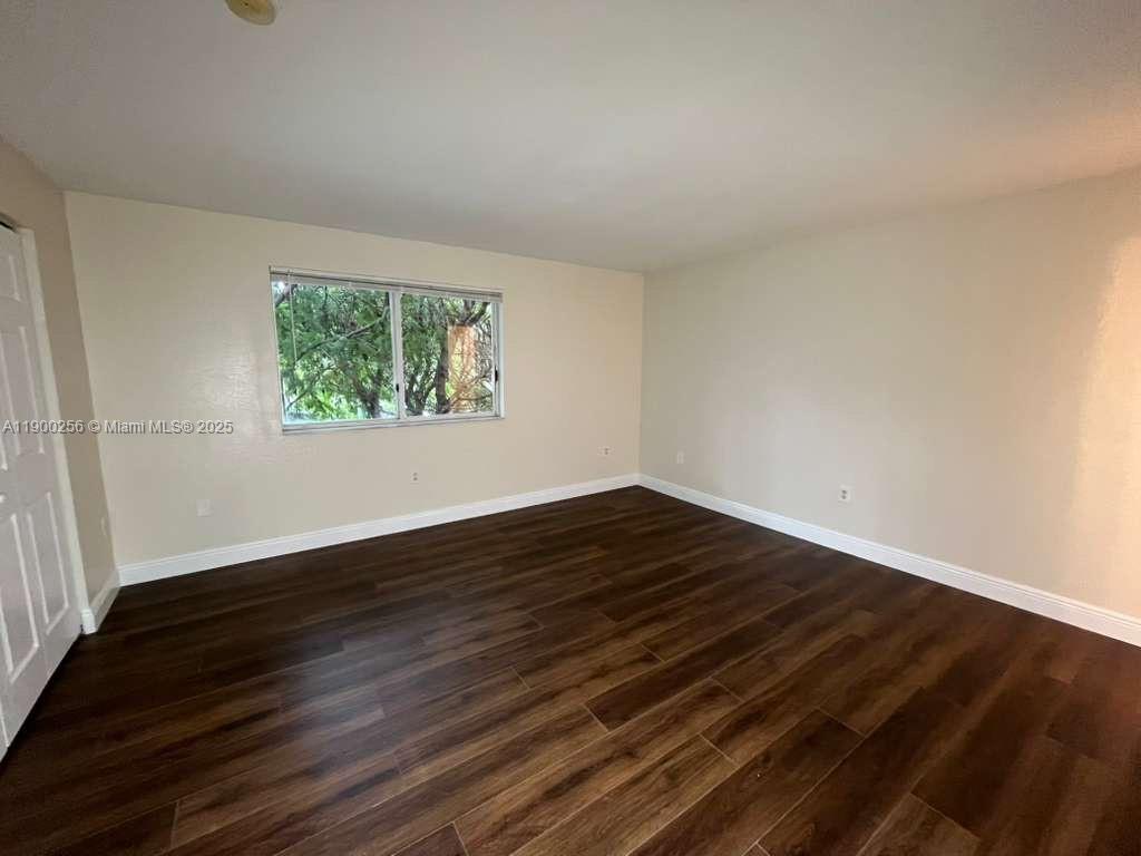 SUPERIOR GARDENS - Residential Lease