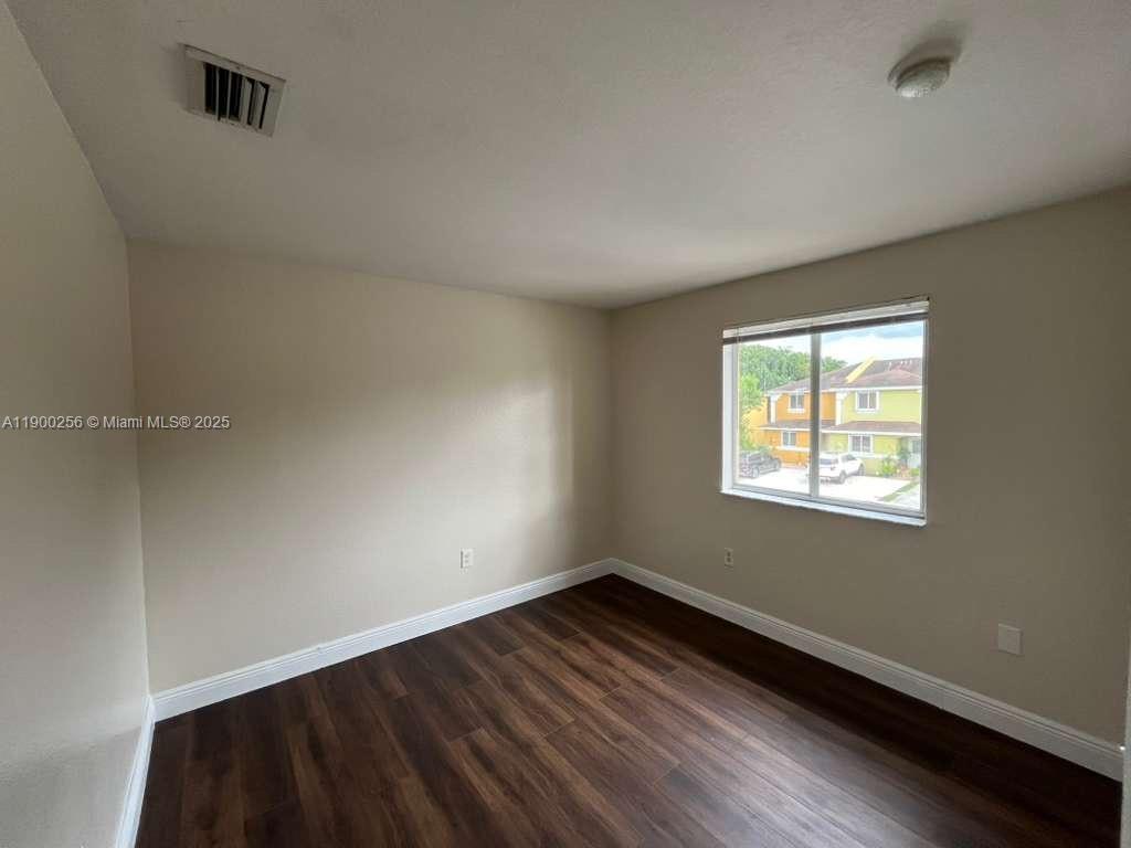 SUPERIOR GARDENS - Residential Lease