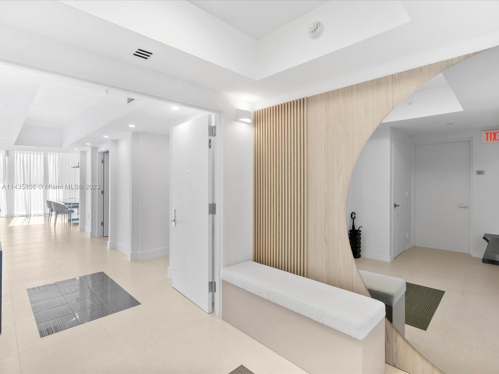 LAS OLAS RIVER HOUSE COND - Residential