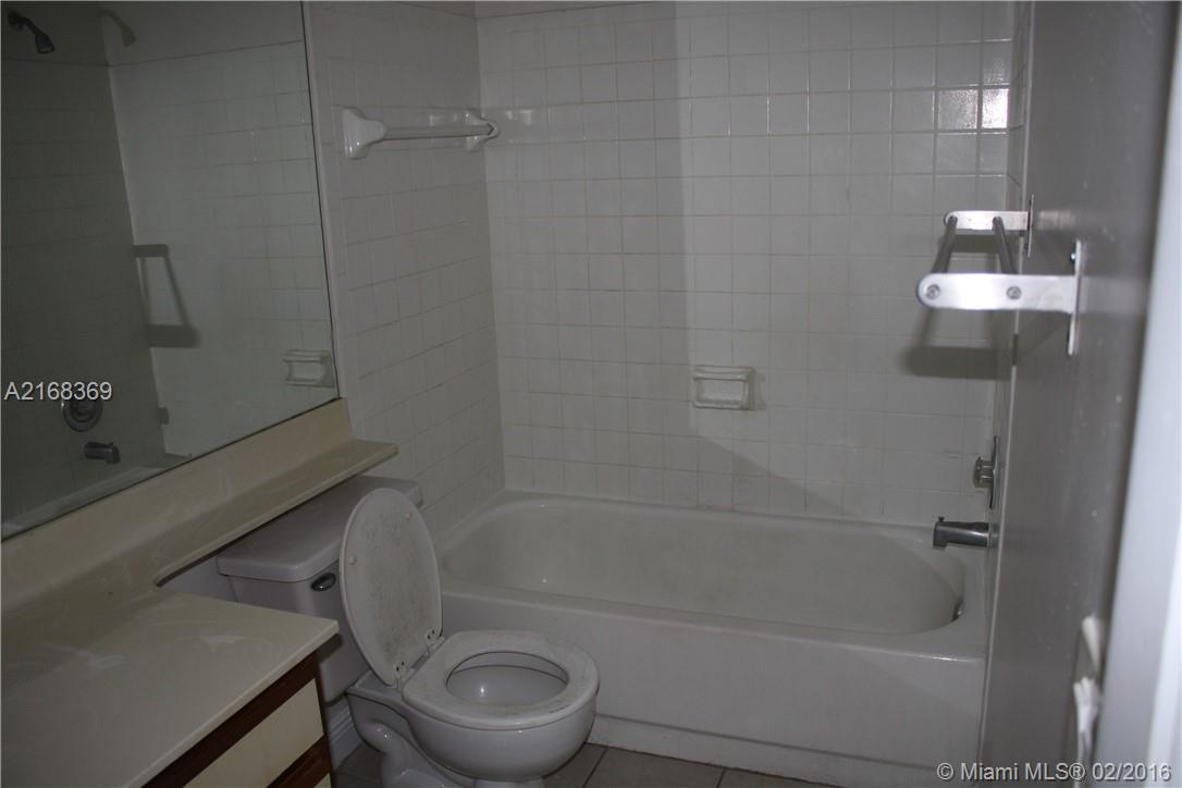 Lexington on the Green - Residential Lease