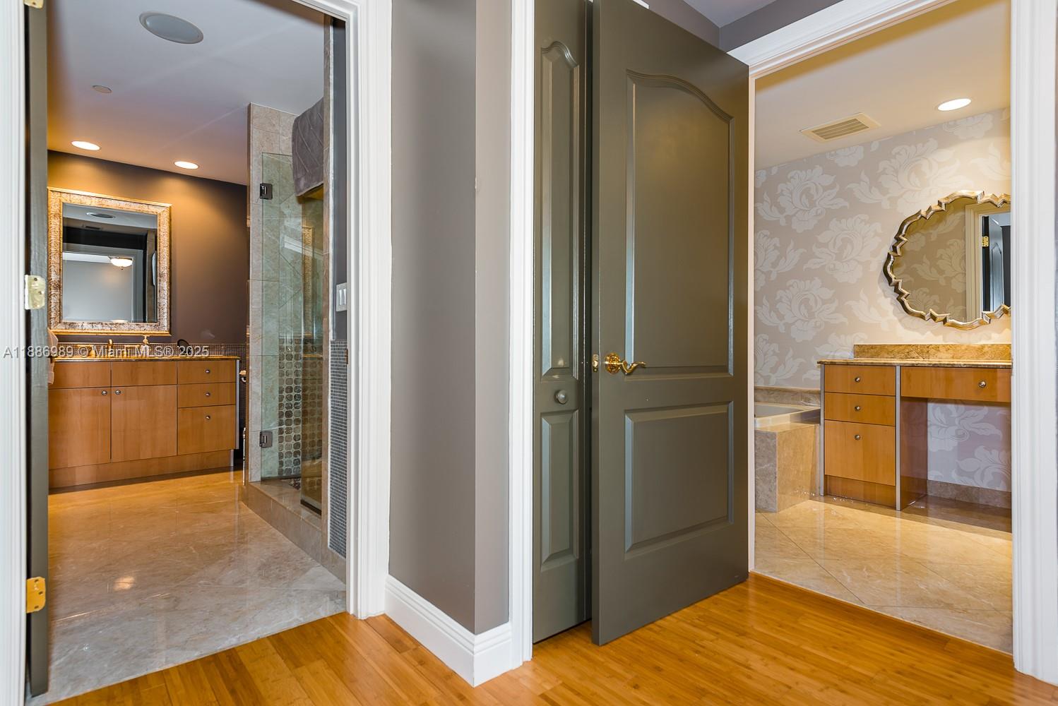 VILLAS OF POSITANO CONDO - Residential Lease
