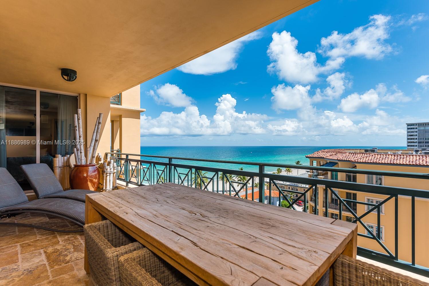 VILLAS OF POSITANO CONDO - Residential Lease