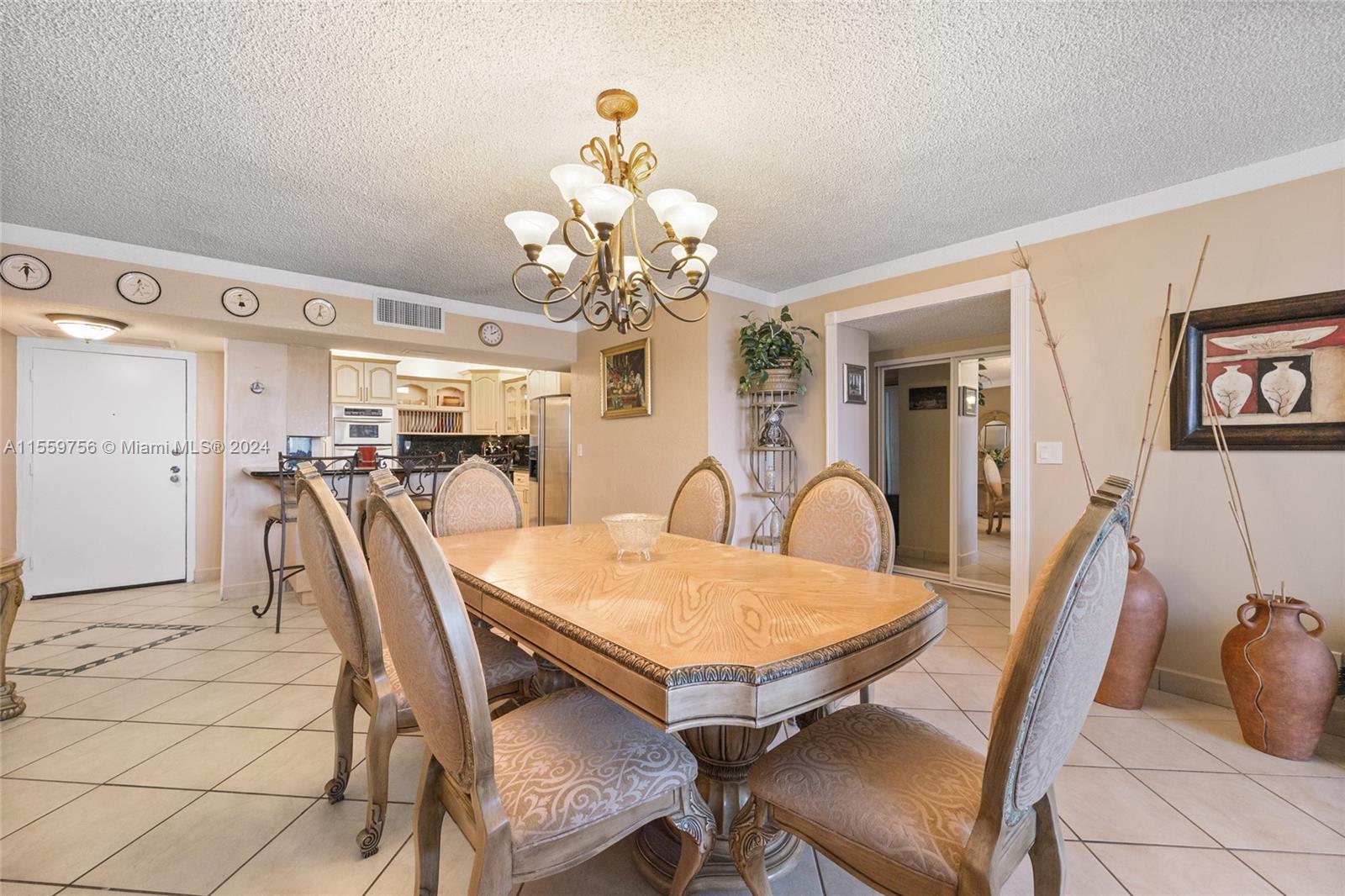 SEA AIR TOWERS CONDO - Residential Lease