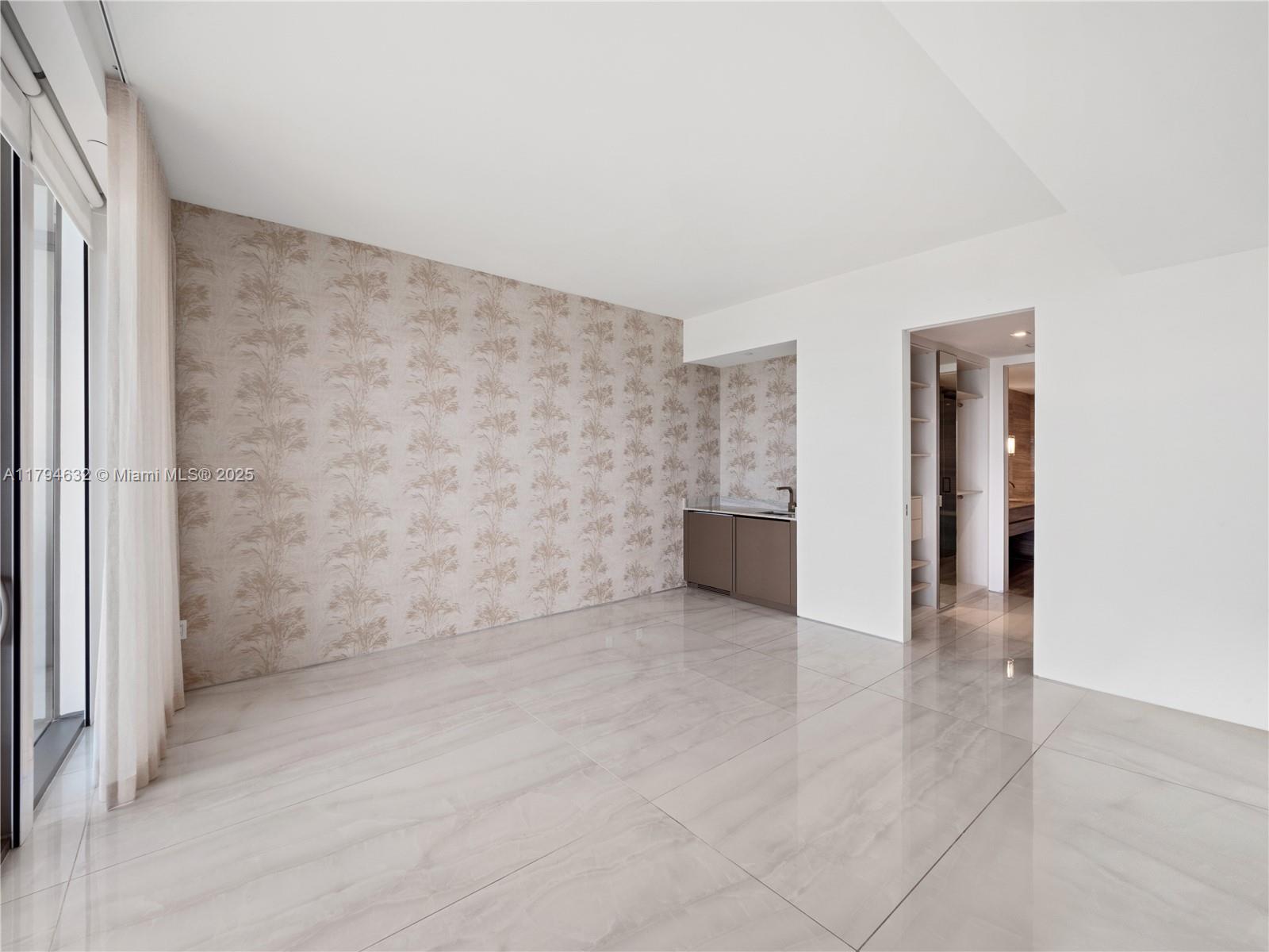 18975 COLLINS CONDO - Residential Lease