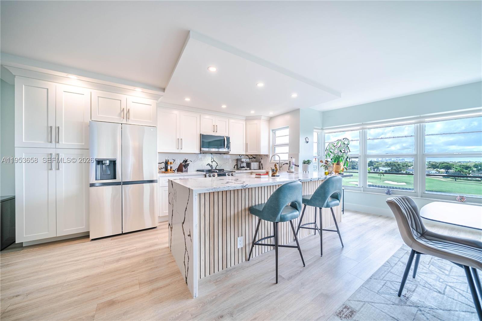 COUNTRY CLUB TOWERS CONDO - Residential