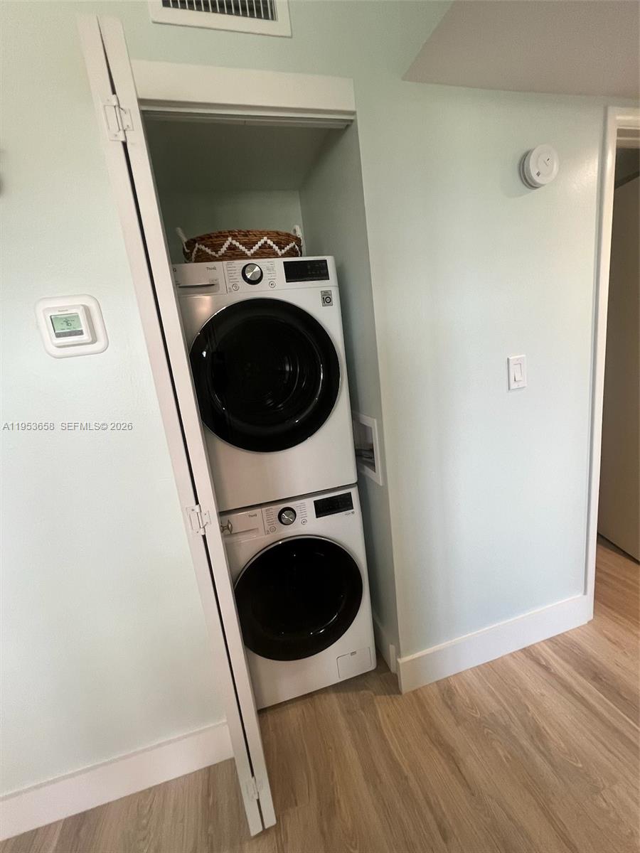 COUNTRY CLUB TOWERS CONDO - Residential