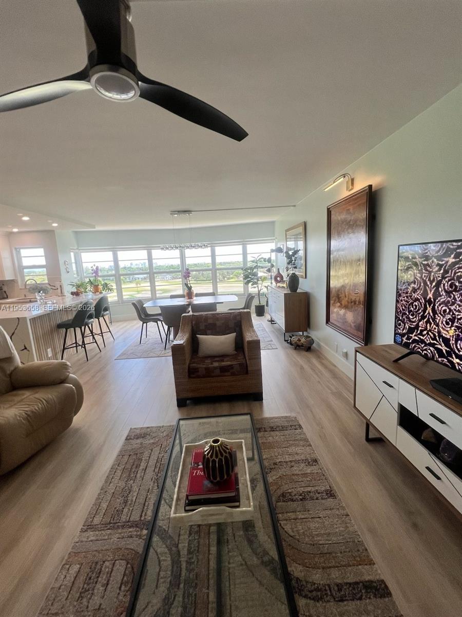 COUNTRY CLUB TOWERS CONDO - Residential